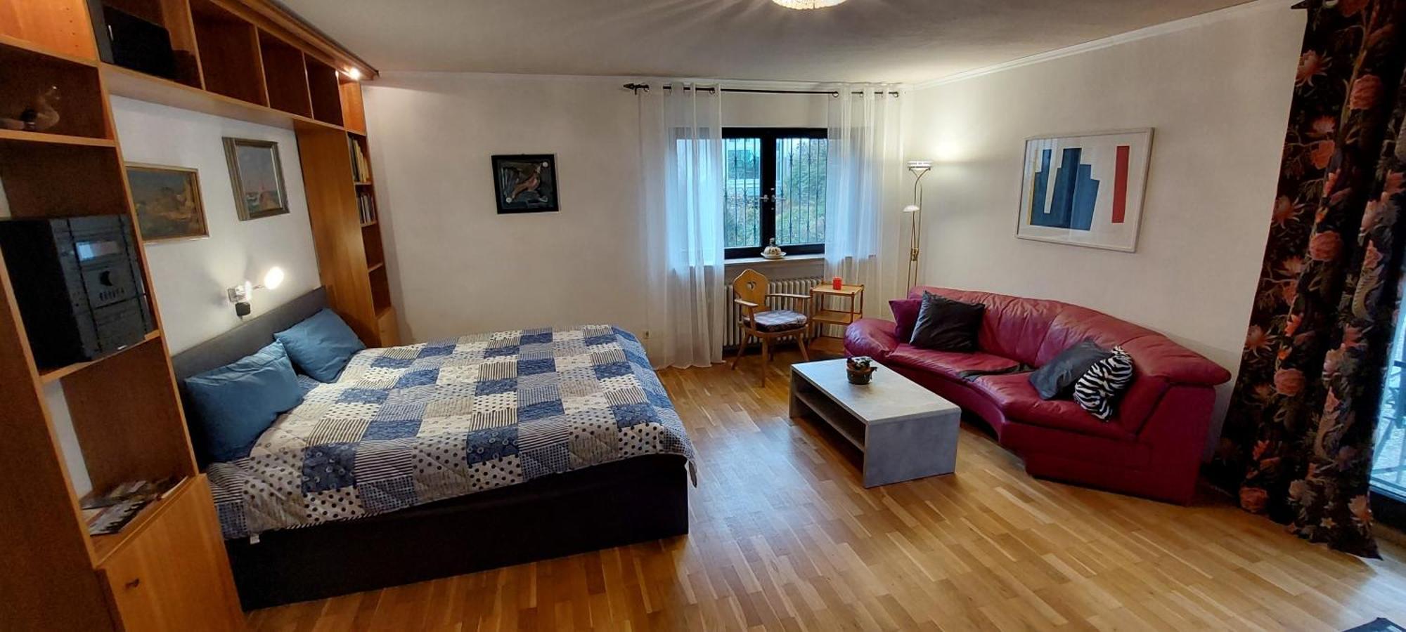 Grosszuegige Wohnung Mit Terrasse Wuerzburg, Zell Zell am Main المظهر الخارجي الصورة